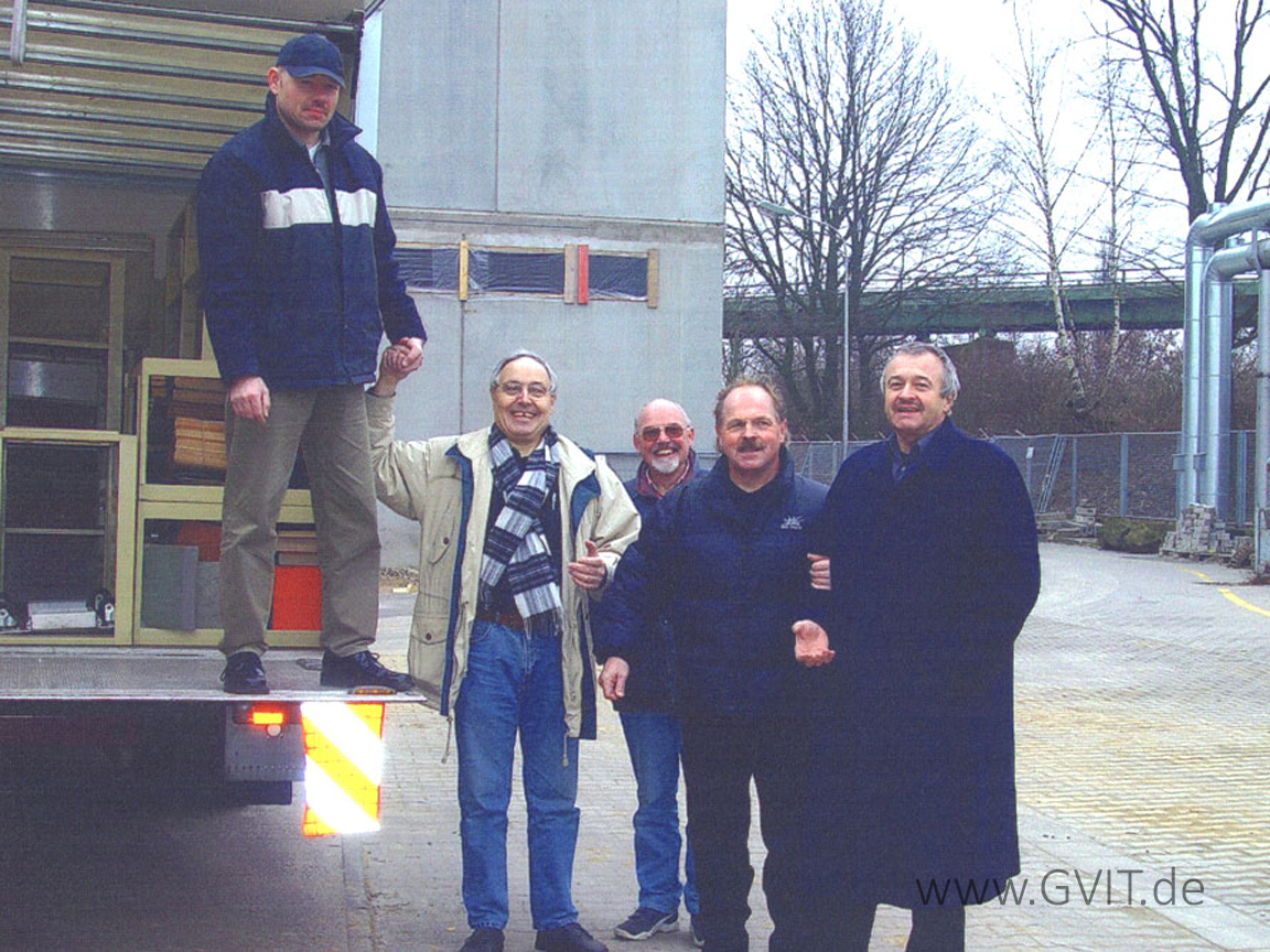 2004-030-gvit-buchtransport.jpg
